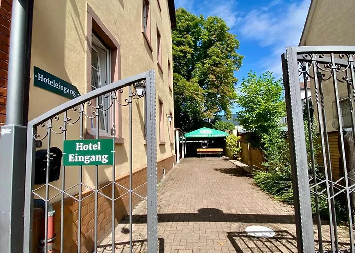 ツア ヴァルドルスト ホテル